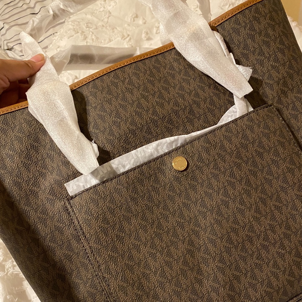 Reposting - Michael Kors Tote